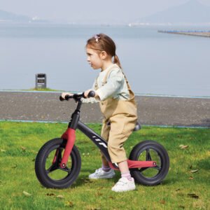 Bicicleta de balanceo roja